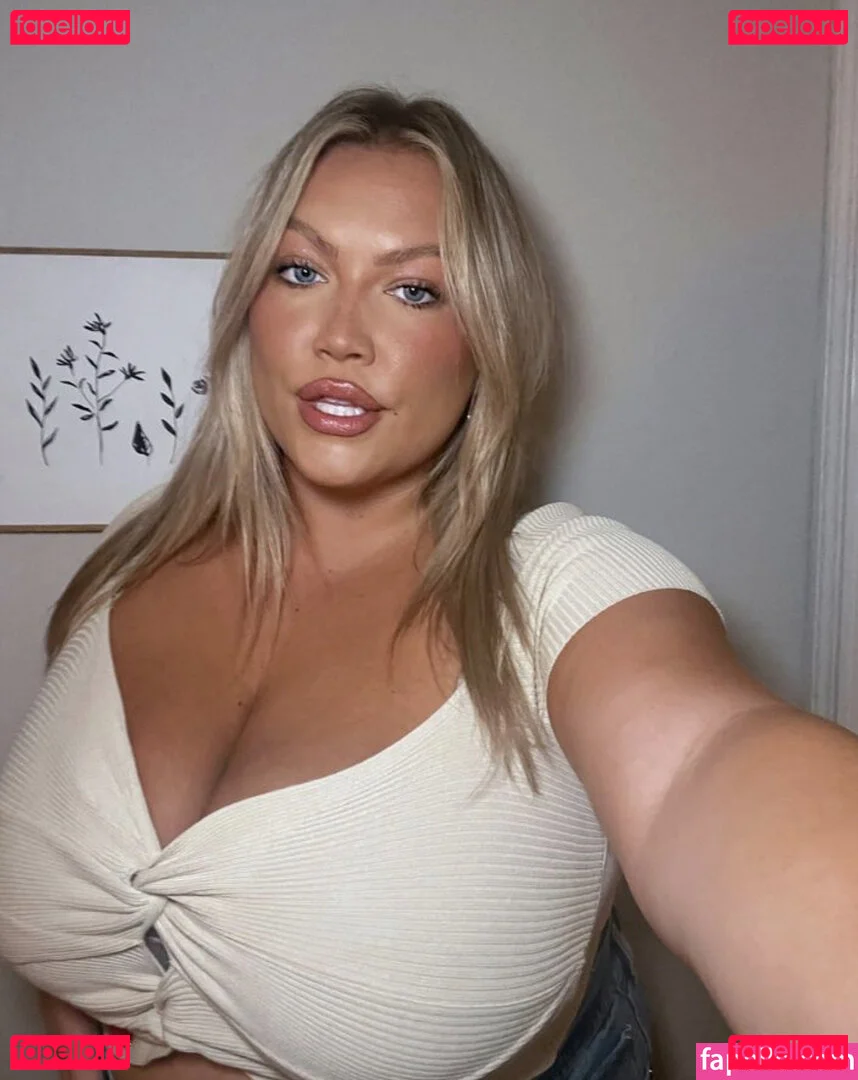 Hayden Onlyfans Photo Gallery 