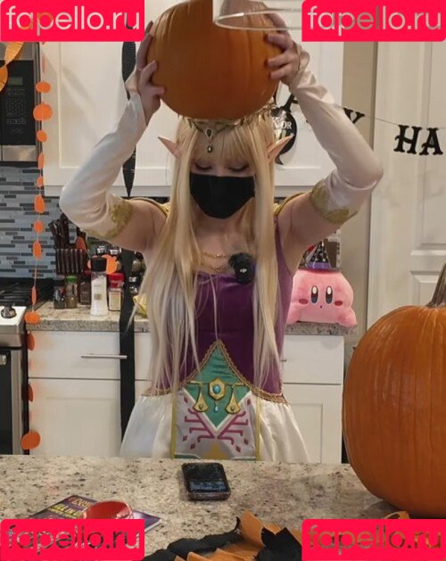 Rainhoe Onlyfans Photo Gallery 