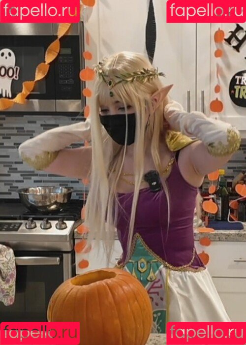 Rainhoe Onlyfans Photo Gallery 