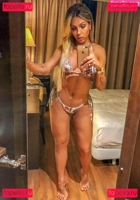 Michelle Mendonça Onlyfans Photo Gallery 