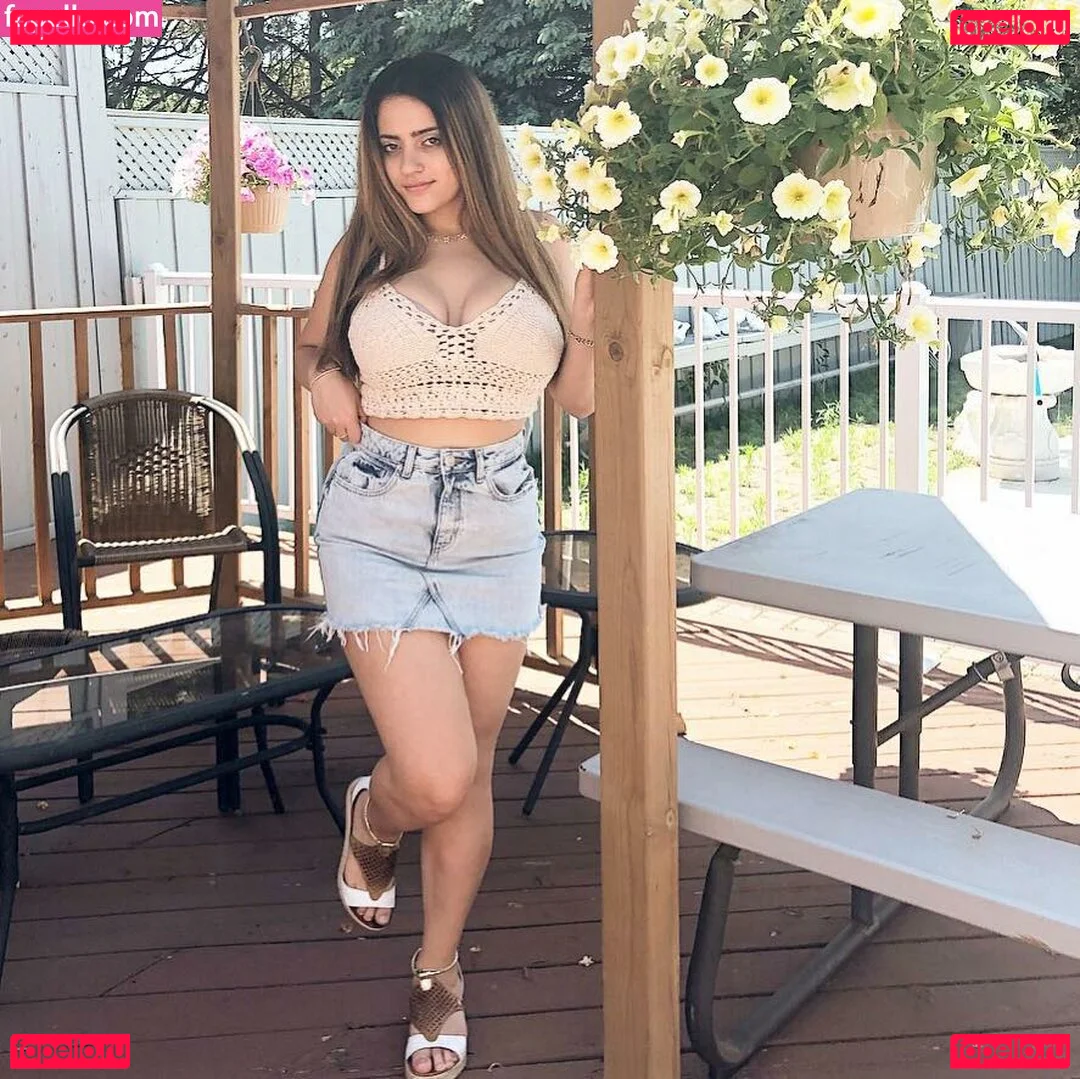 Maria Sharrad Onlyfans Photo Gallery 