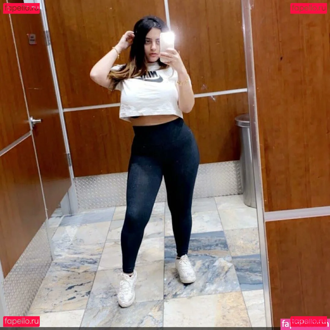 Maria Sharrad Onlyfans Photo Gallery 