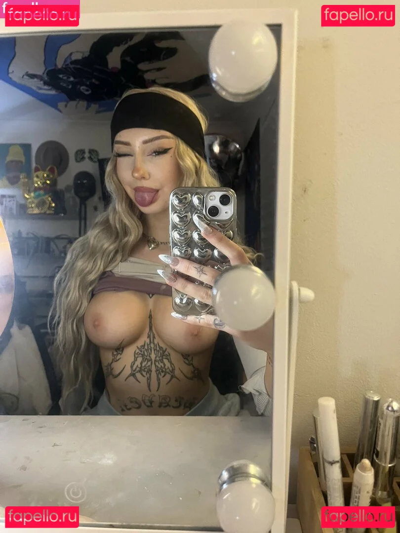 liverinrose Onlyfans Photo Gallery 