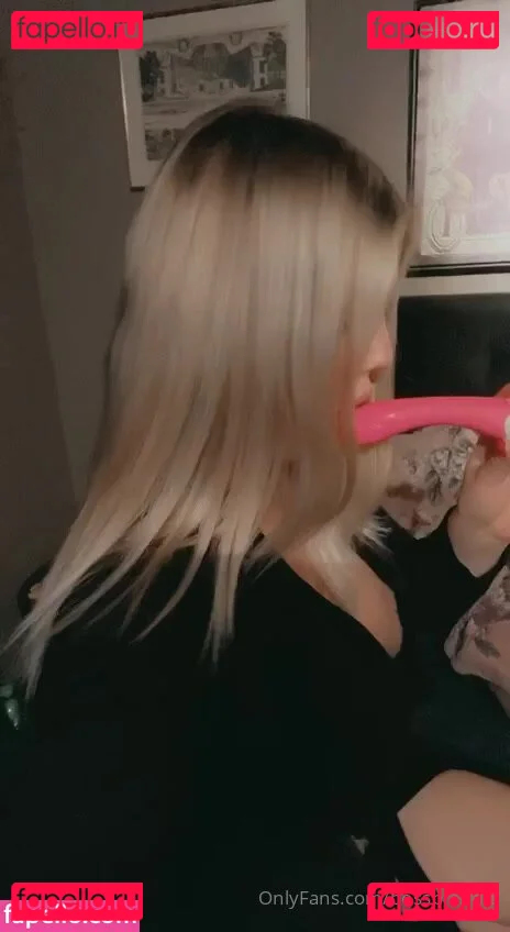 bossblondie Onlyfans Photo Gallery 