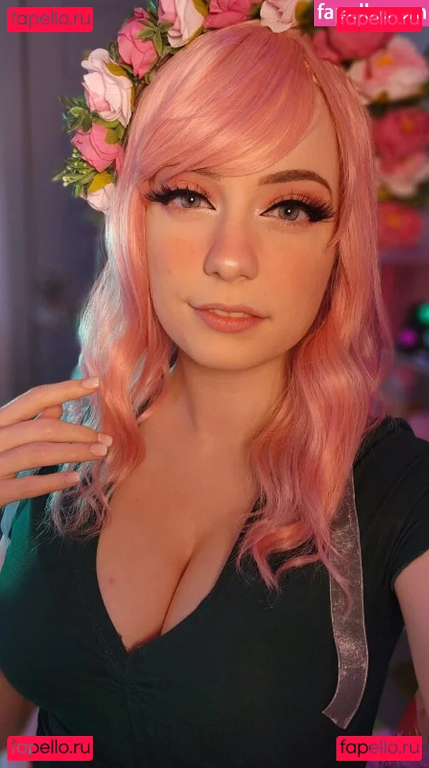 SquishShe Onlyfans Photo Gallery 