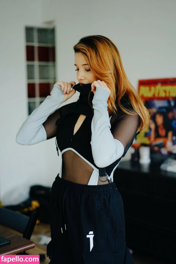 Cadaea Onlyfans Photo Gallery 