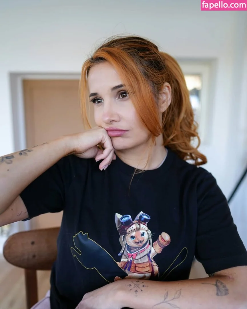 Cadaea Onlyfans Photo Gallery 