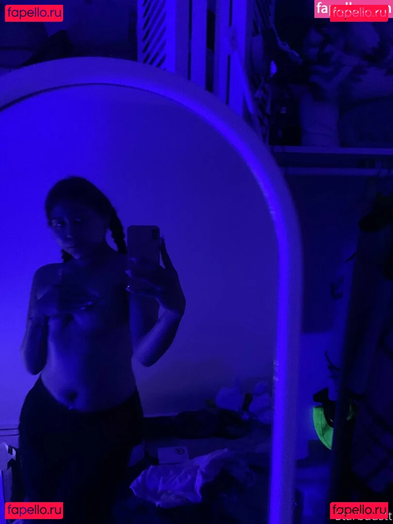 varbievi Onlyfans Photo Gallery 