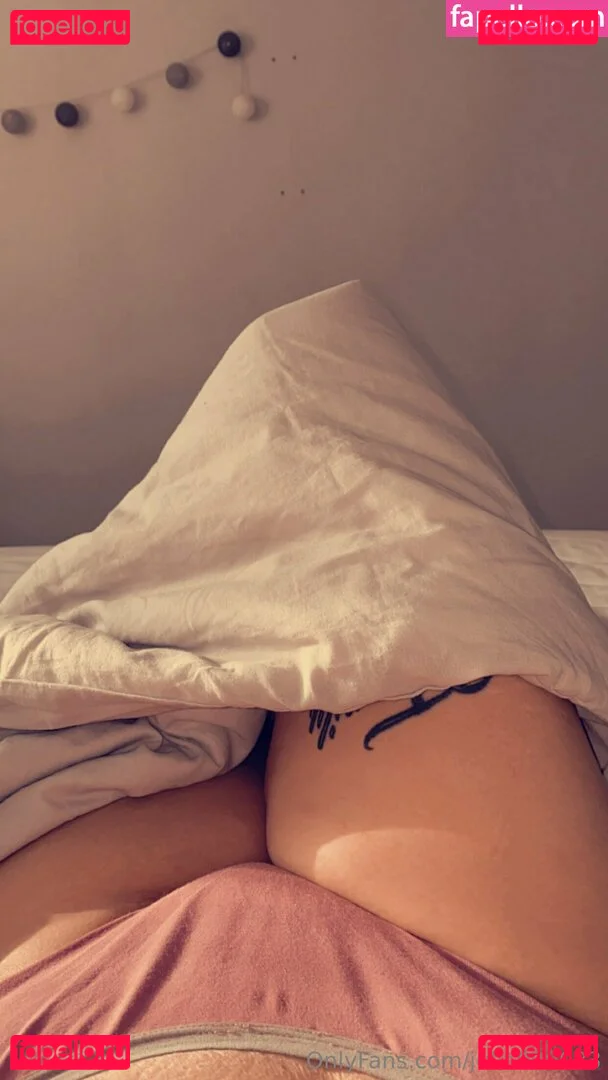 julia000033 Onlyfans Photo Gallery 