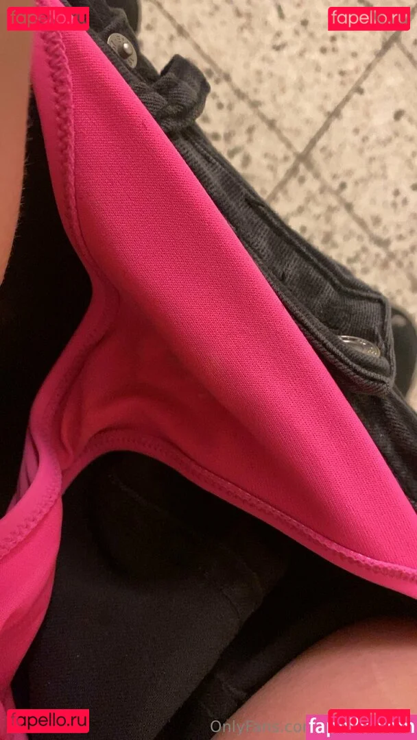 julia000033 Onlyfans Photo Gallery 