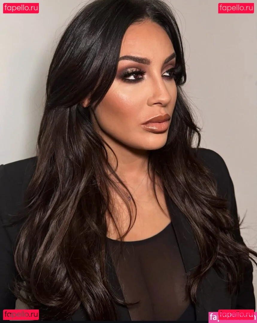 francesca-m Onlyfans Photo Gallery 