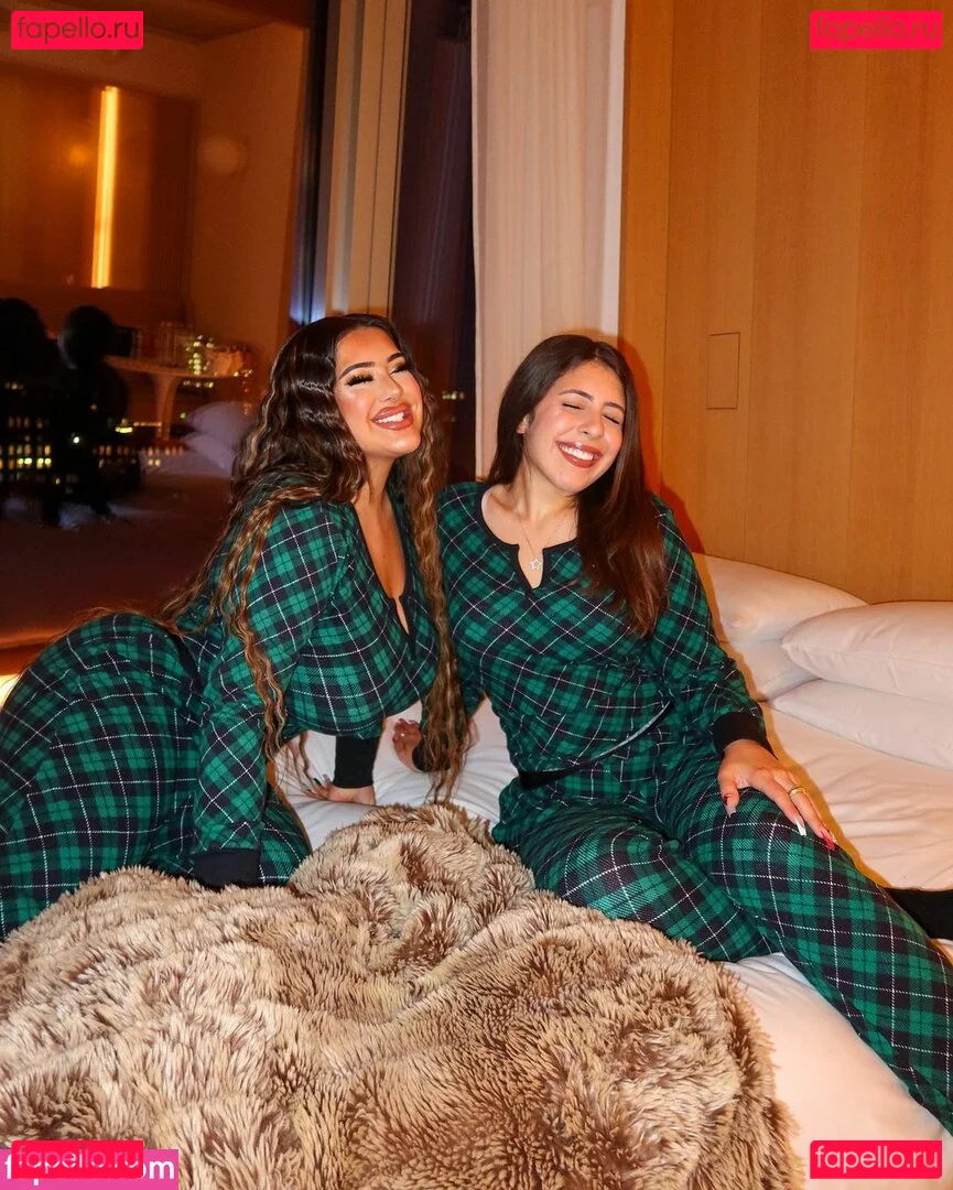 theonlybarbii Onlyfans Photo Gallery 