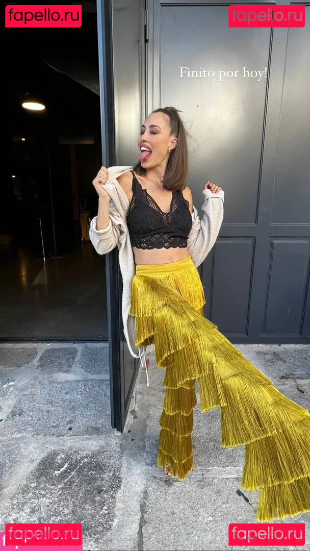 Cinderella Onlyfans Photo Gallery 