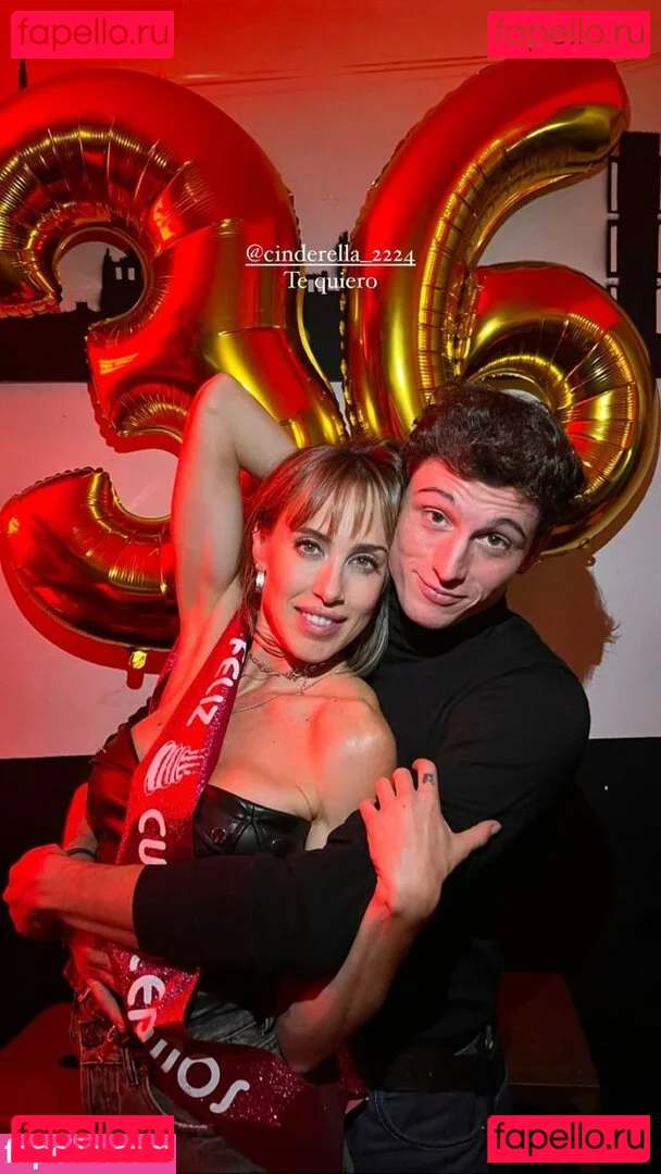 Cinderella Onlyfans Photo Gallery 