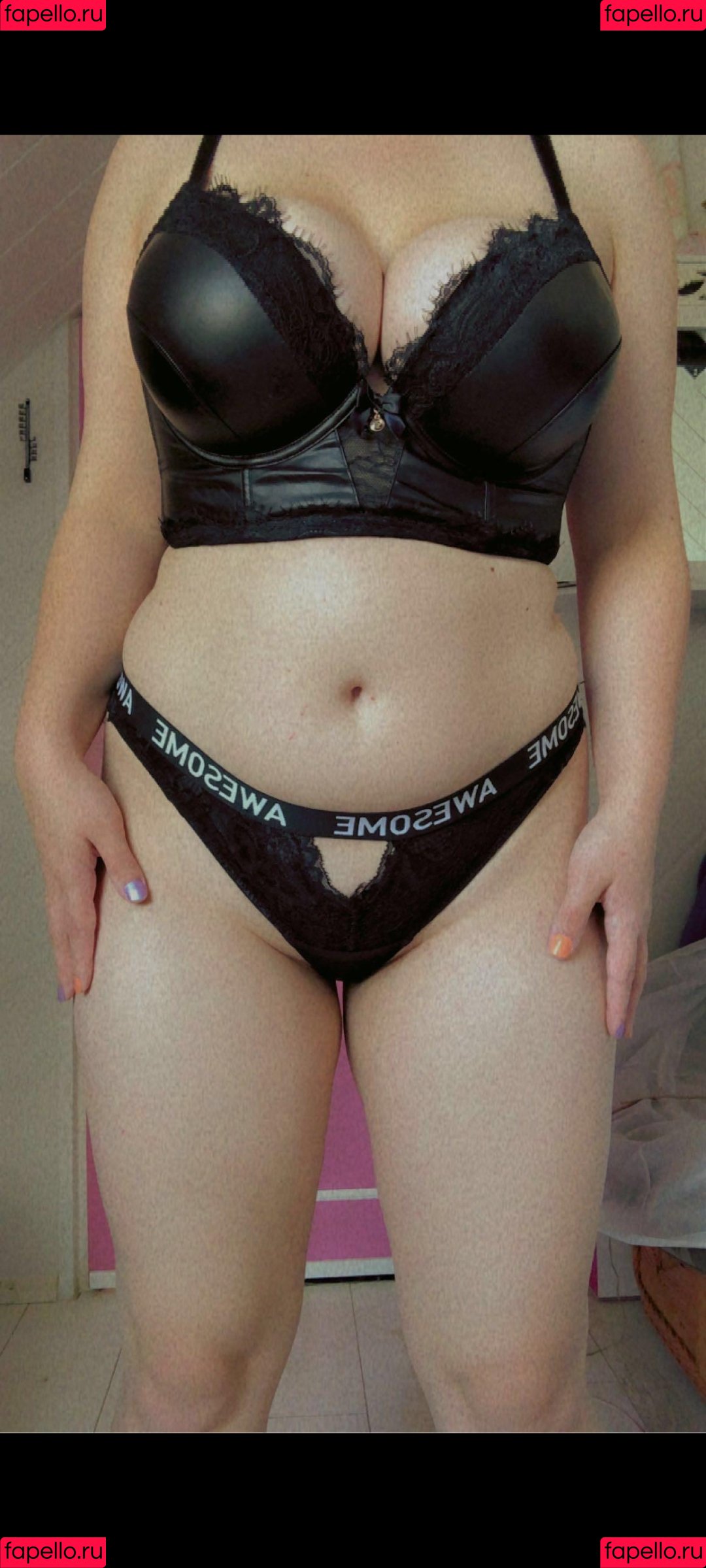 sina.mh2001 Onlyfans Photo Gallery 