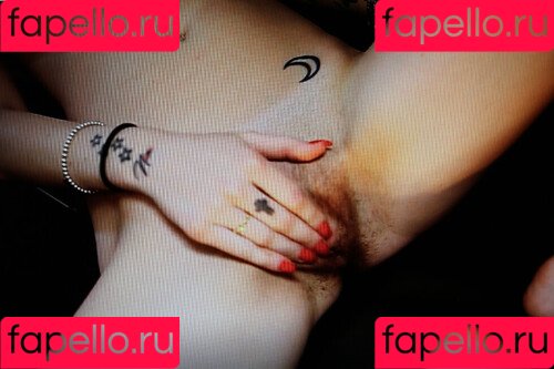 Sarah Manzoni Onlyfans Photo Gallery 