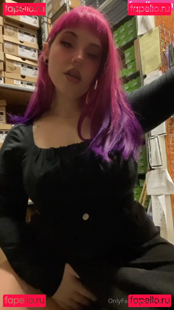 chibi.steph Onlyfans Photo Gallery 