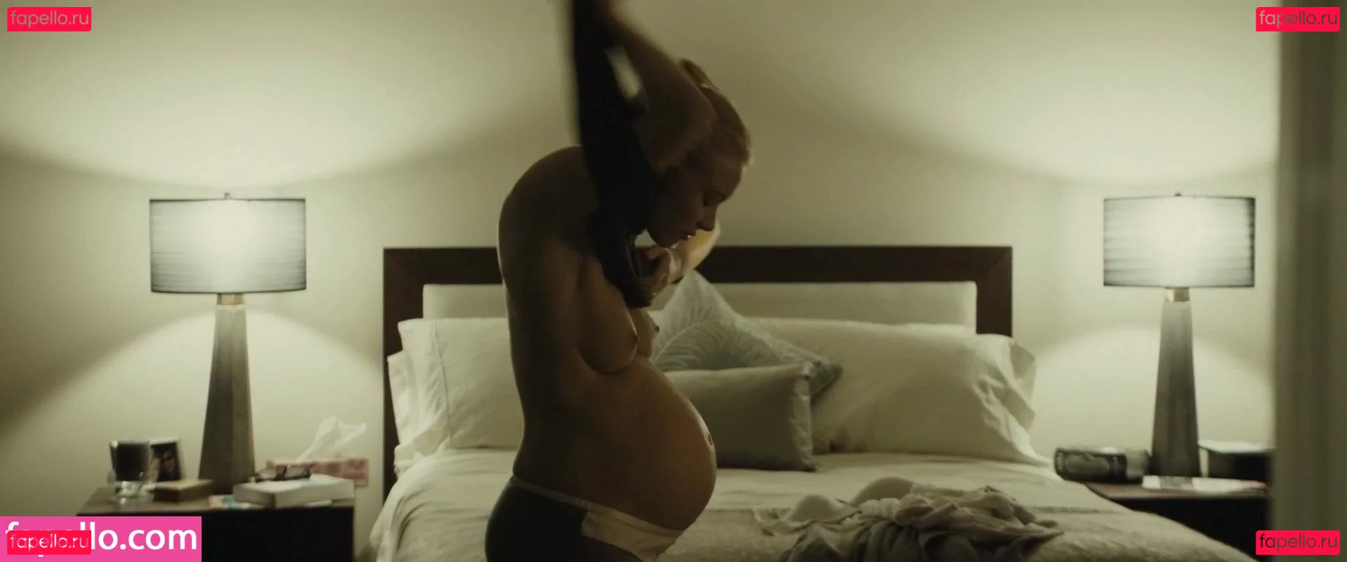 Sarah Gadon Onlyfans Photo Gallery 