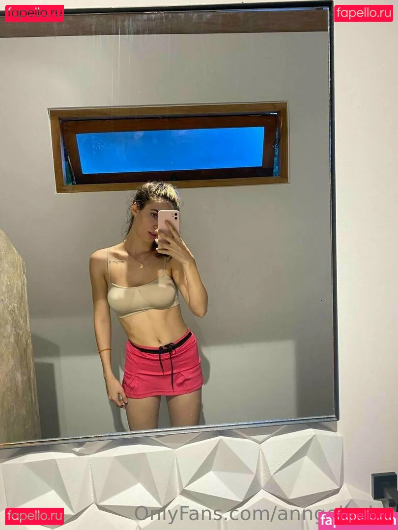 anngelbabe Onlyfans Photo Gallery 