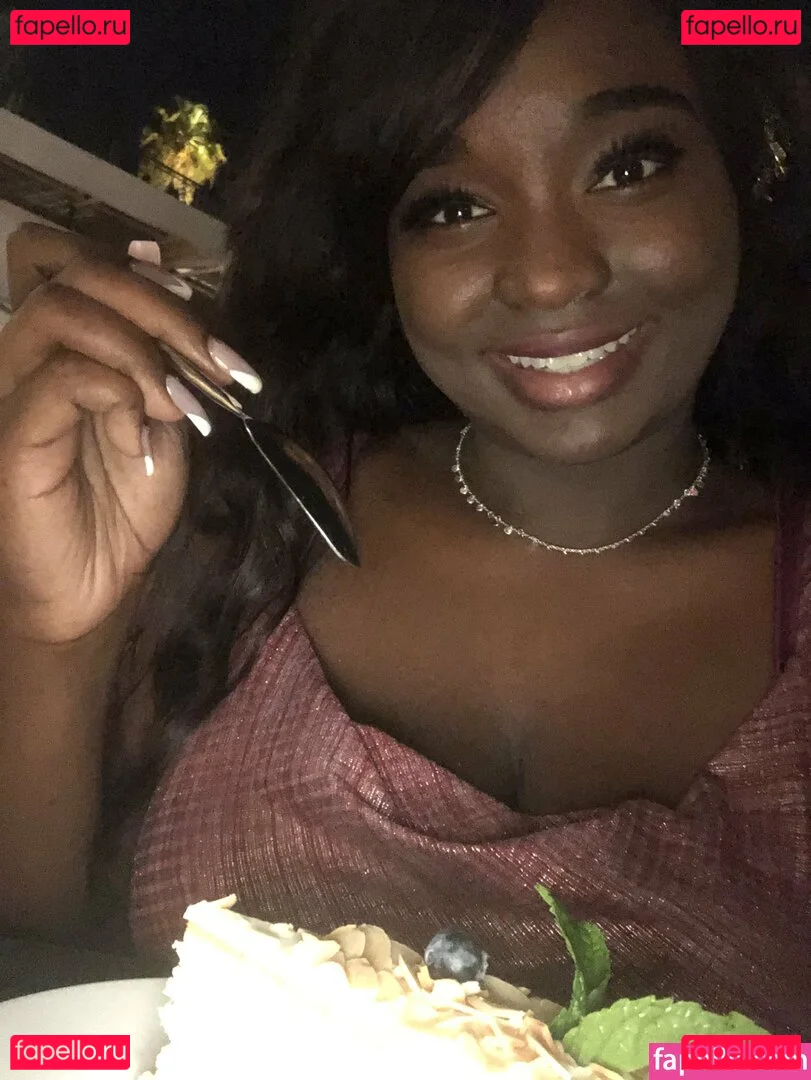 barbiecrystal Onlyfans Photo Gallery 