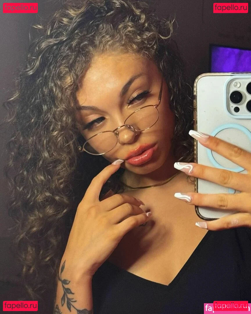 Kyliee.ep Onlyfans Photo Gallery 