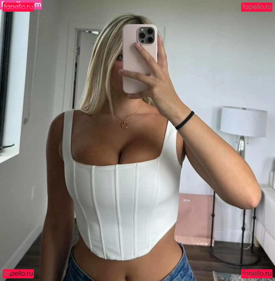 Kate Petkov Onlyfans Photo Gallery 