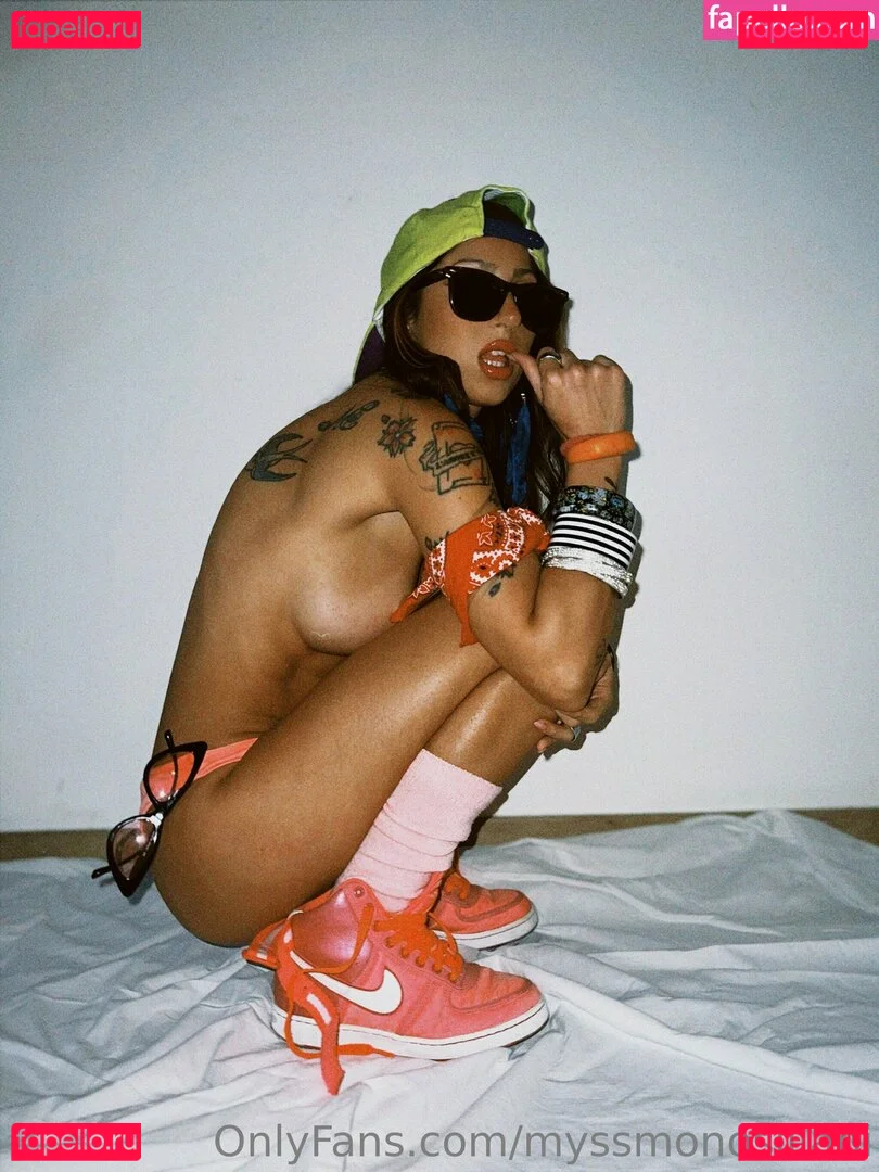 myssmonosillabi Onlyfans Photo Gallery 