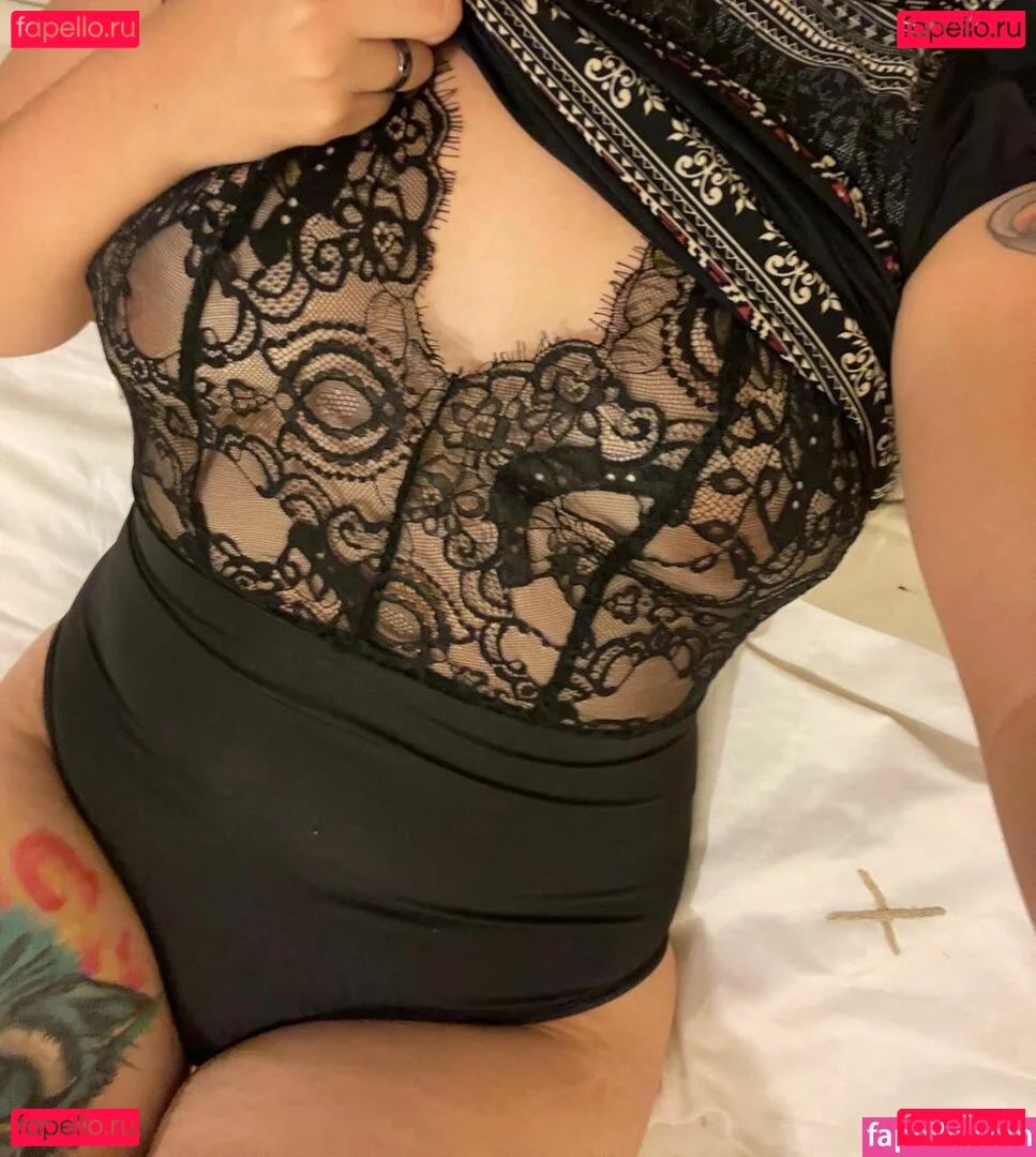 Soloarne Onlyfans Photo Gallery 