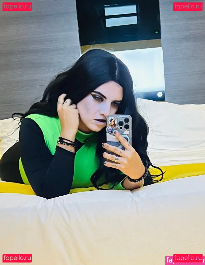 Soloarne Onlyfans Photo Gallery 