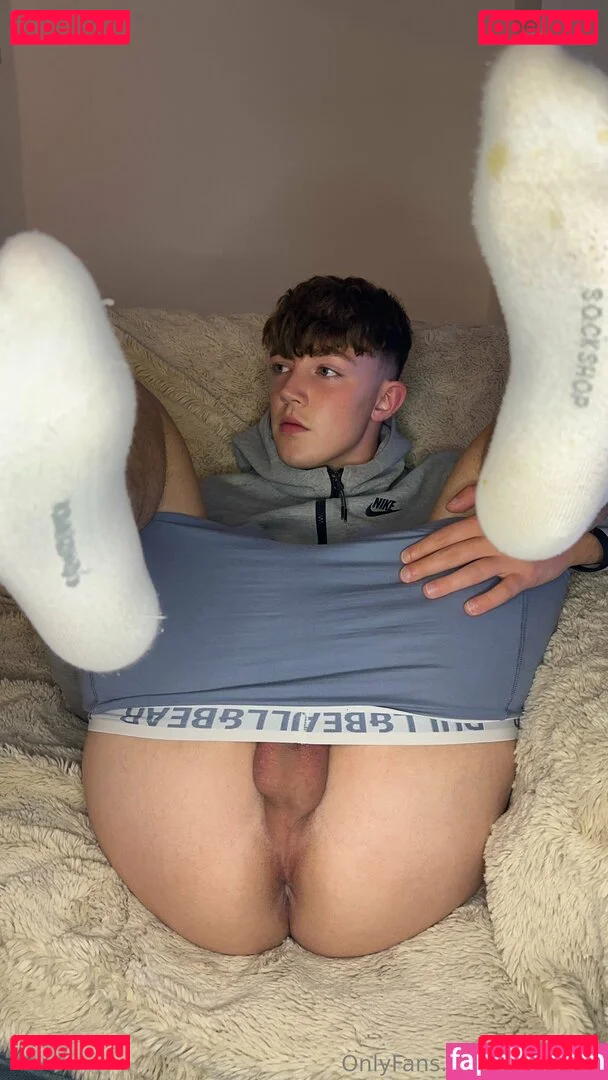 alo_twink Onlyfans Photo Gallery 