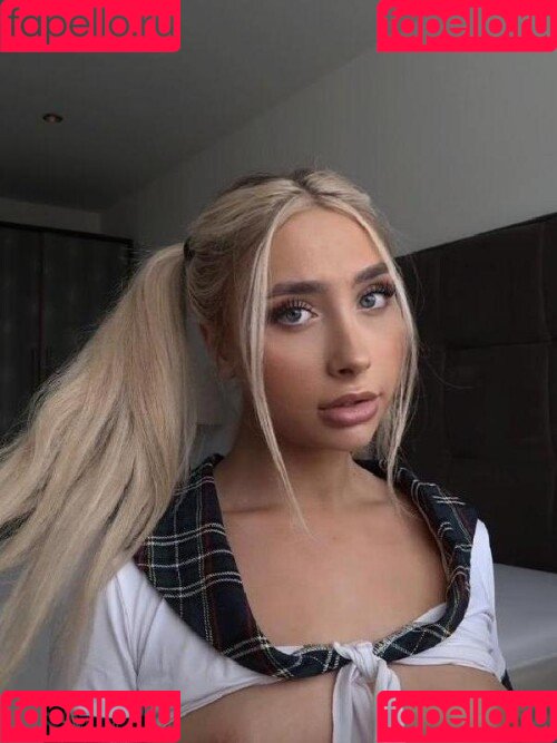 Lillian Phillips Onlyfans Photo Gallery 