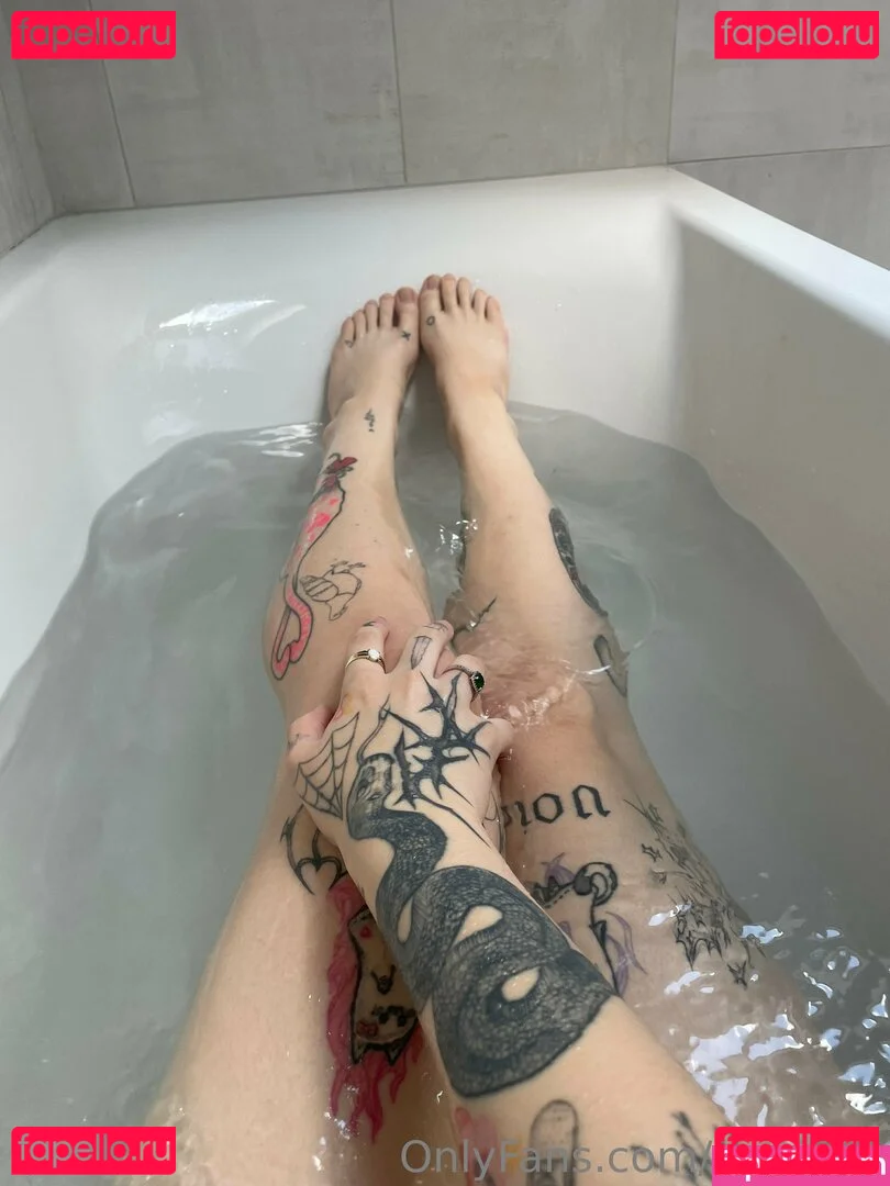 locorory Onlyfans Photo Gallery 