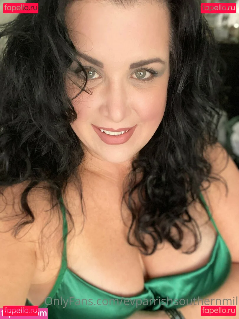 evparrish Onlyfans Photo Gallery 