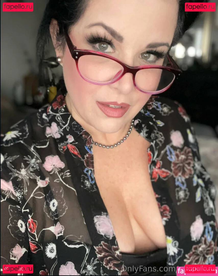 evparrish Onlyfans Photo Gallery 