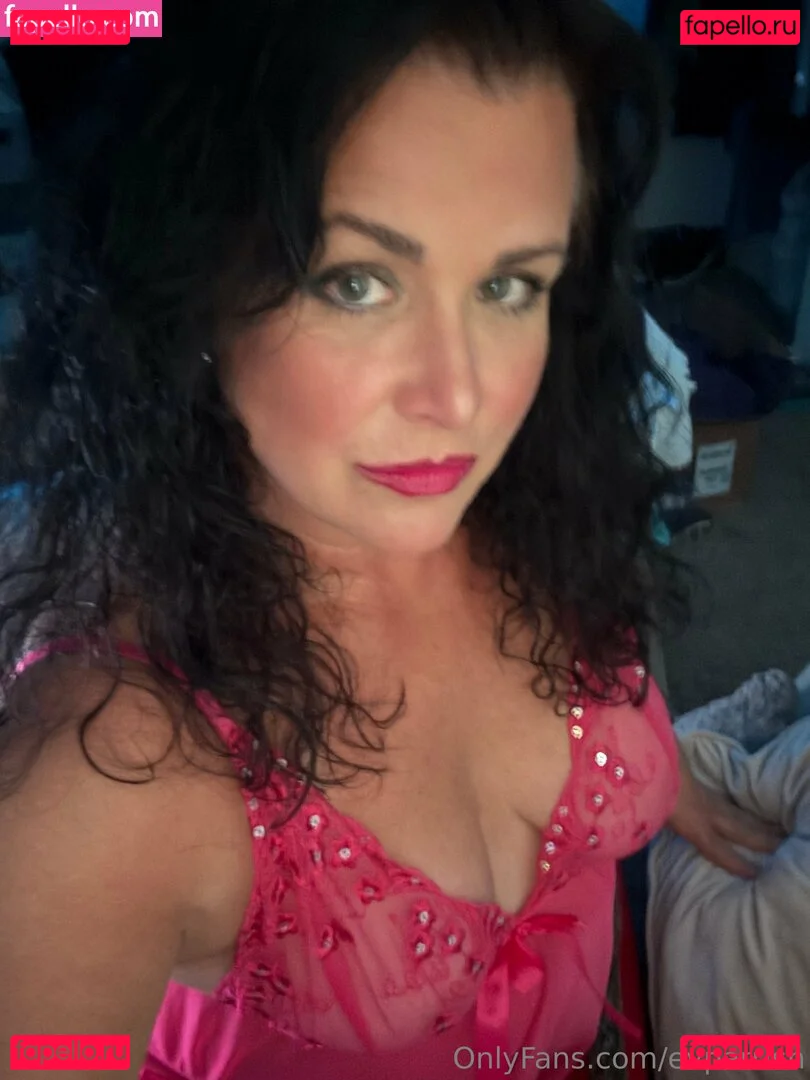 evparrish Onlyfans Photo Gallery 