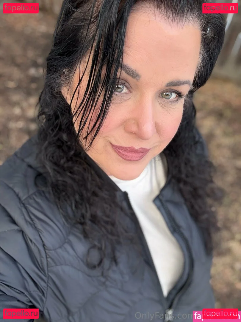 evparrish Onlyfans Photo Gallery 