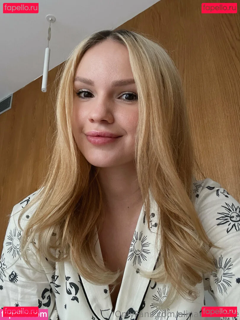 alinacutebabe Onlyfans Photo Gallery 
