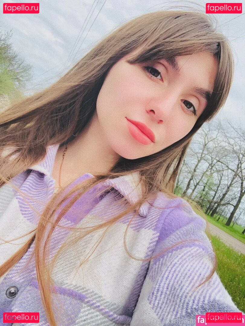 krisstile Onlyfans Photo Gallery 