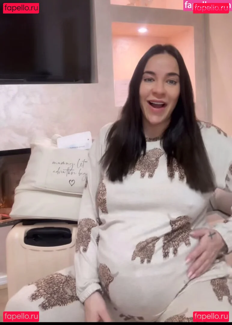 Stephanie Davis Onlyfans Photo Gallery 