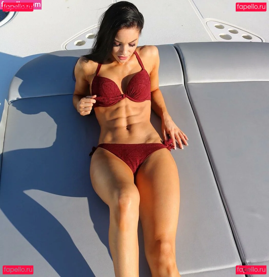 Stephanie Davis Onlyfans Photo Gallery 