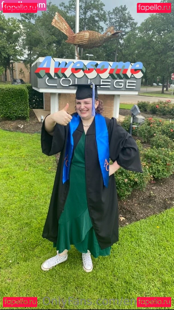 enbybug Onlyfans Photo Gallery 