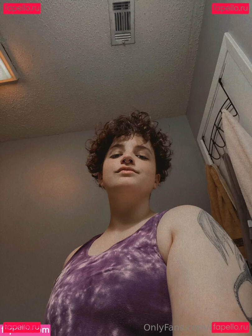 enbybug Onlyfans Photo Gallery 