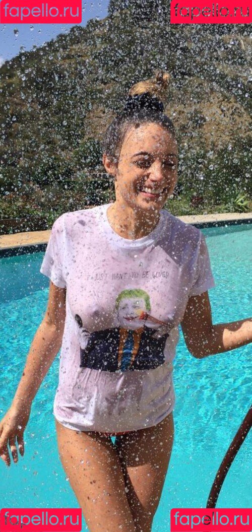 Laura Perlongo Onlyfans Photo Gallery 