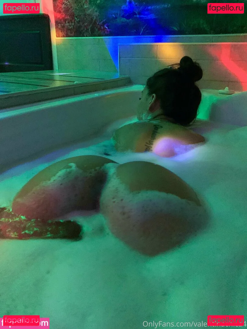 valentinachica4 Onlyfans Photo Gallery 