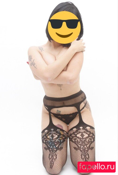 Lavínia Miyazaki Onlyfans Photo Gallery 