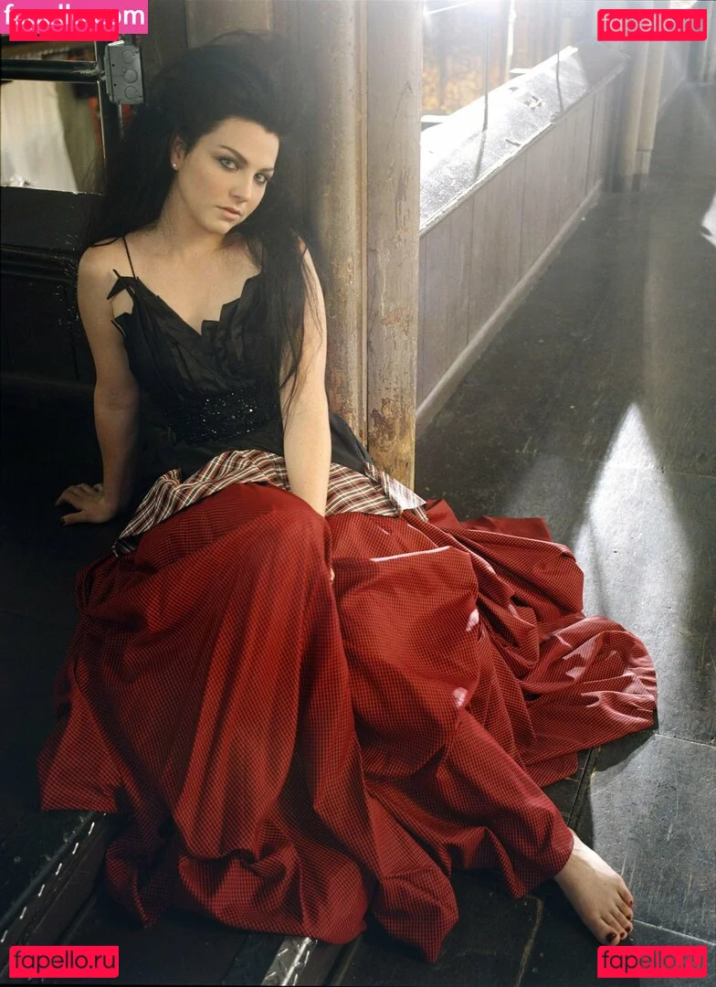 Amy Lee Onlyfans Photo Gallery 