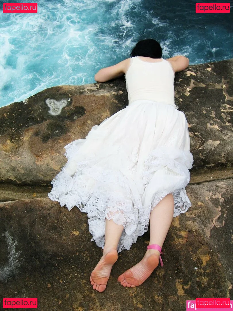 Amy Lee Onlyfans Photo Gallery 