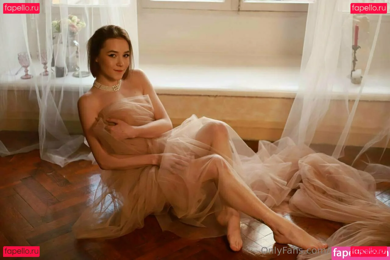 cooper_ellie Onlyfans Photo Gallery 