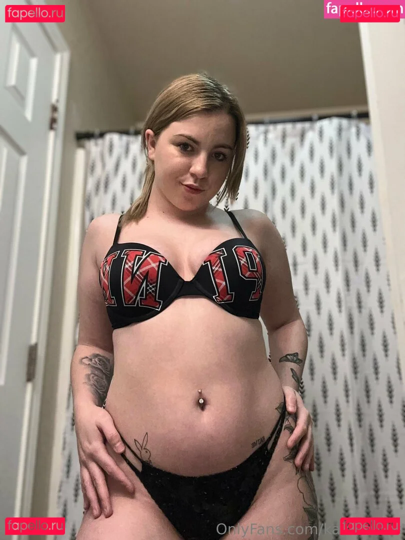 kellsbums Onlyfans Photo Gallery 