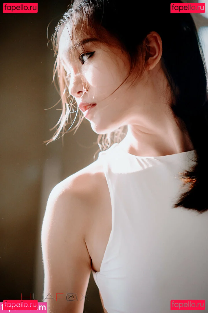 HuaFox Onlyfans Photo Gallery 